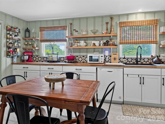 460 Boss Moore Road, Ellenboro, NC 28040