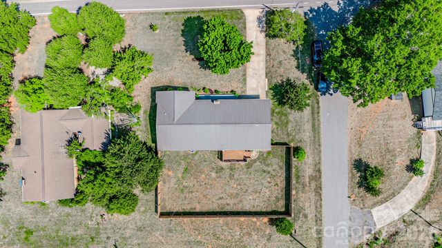 460 Boss Moore Road, Ellenboro, NC 28040