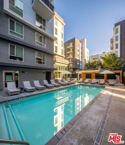 1120 W 6th Street 2151, Los Angeles, CA 90017