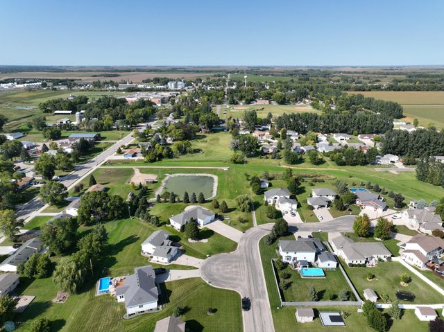 1101 Southcreek Avenue, Glyndon, MN 56547
