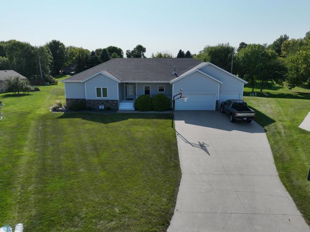1101 Southcreek Avenue, Glyndon, MN 56547