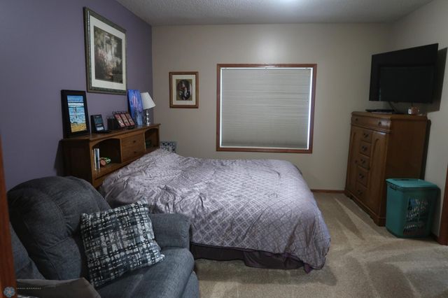 1101 Southcreek Avenue, Glyndon, MN 56547