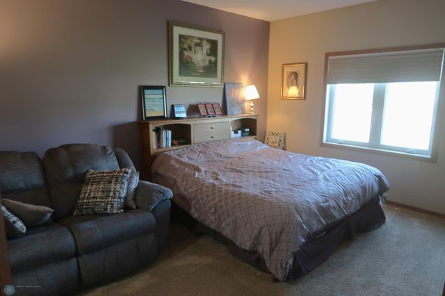 1101 Southcreek Avenue, Glyndon, MN 56547