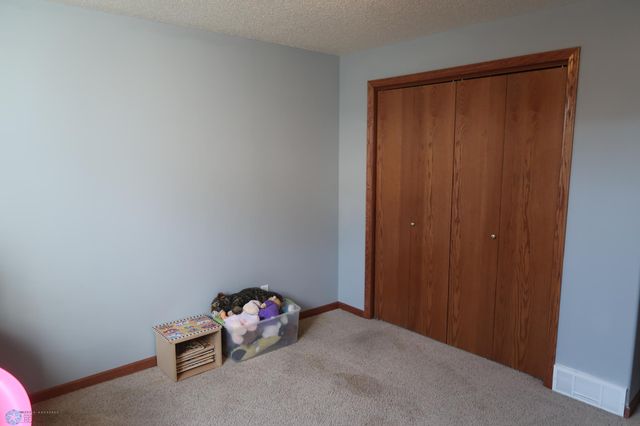 1101 Southcreek Avenue, Glyndon, MN 56547