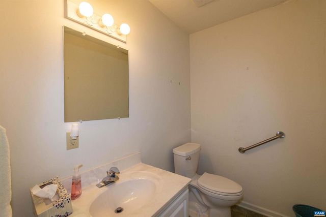 11504 KNOLLS RD, Orange, VA 22960