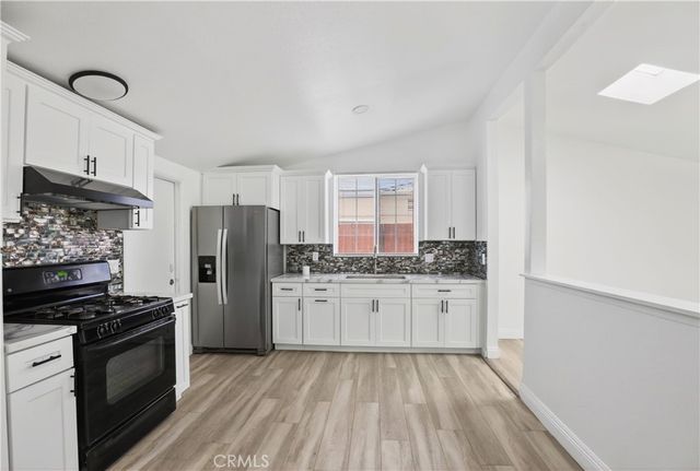 19025 Nearbrook, Canyon Country, CA 91351