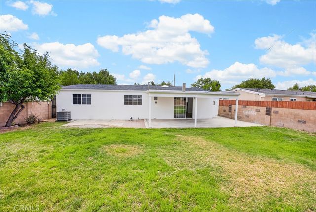 19025 Nearbrook, Canyon Country, CA 91351