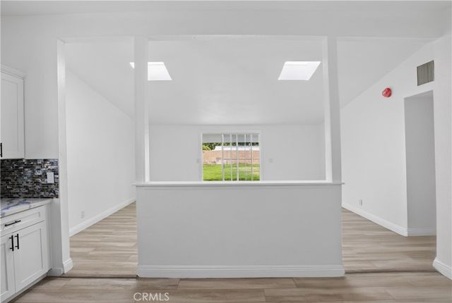 19025 Nearbrook, Canyon Country, CA 91351