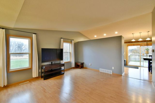 6346 Cape West Court, Saint Cloud, MN 56303