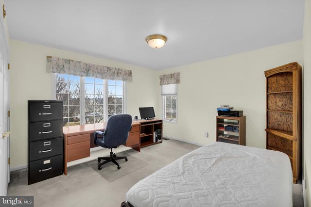 801 DORSET RD, Allentown, PA 18104