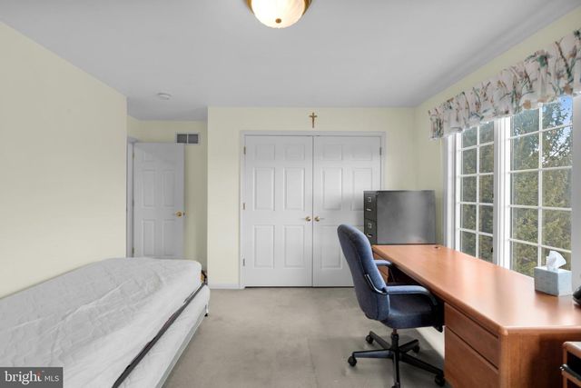 801 DORSET RD, Allentown, PA 18104