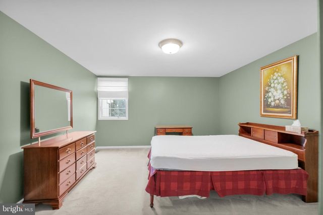 801 DORSET RD, Allentown, PA 18104