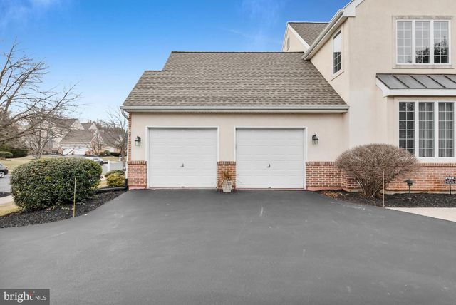 801 DORSET RD, Allentown, PA 18104