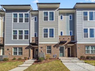 1116 Bismuth Lane, Charlotte, NC 28211