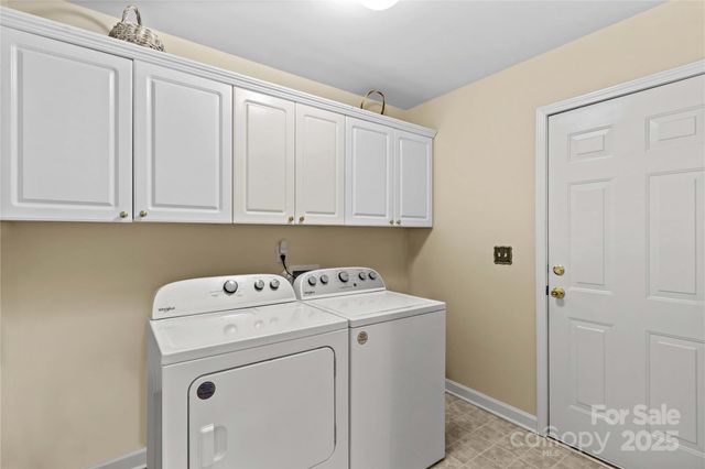 105 Whimbrel Lane, Mooresville, NC 28117