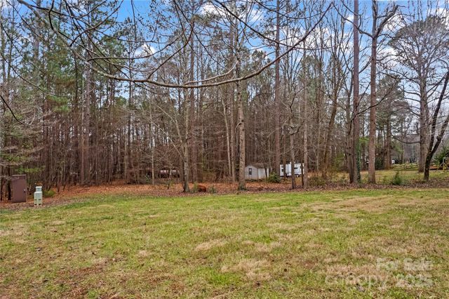 105 Whimbrel Lane, Mooresville, NC 28117
