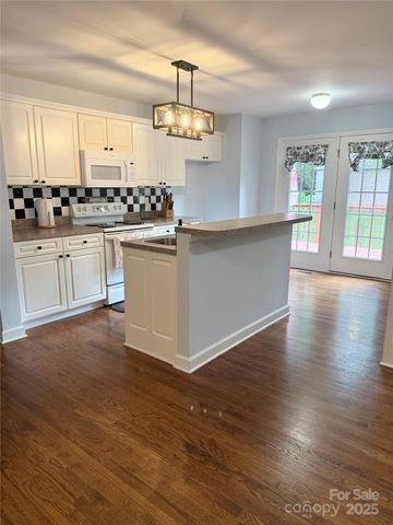 105 Whimbrel Lane, Mooresville, NC 28117