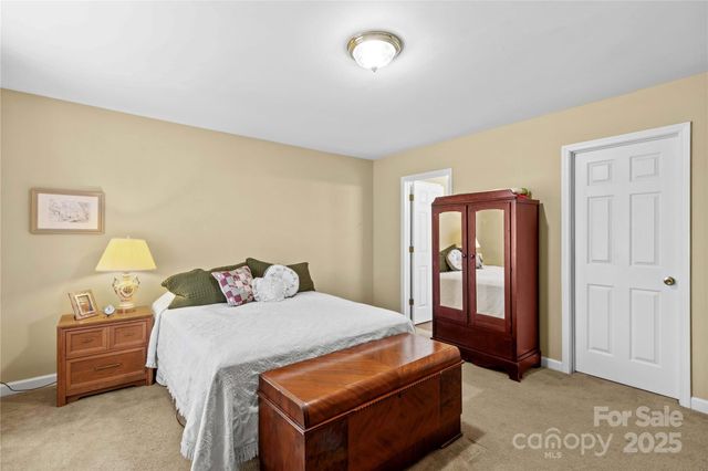 105 Whimbrel Lane, Mooresville, NC 28117