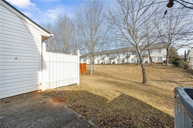 5547 Strathmoor Manor Circle, Lithonia, GA 30058