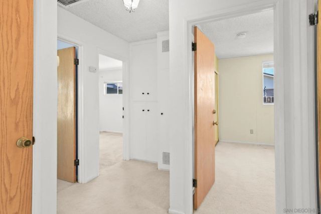 877 Alveda Avenue, El Cajon, CA 92019