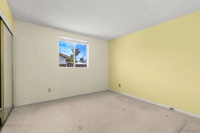 877 Alveda Avenue, El Cajon, CA 92019