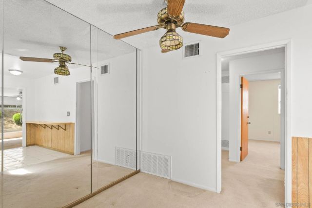 877 Alveda Avenue, El Cajon, CA 92019