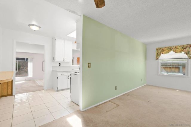 877 Alveda Avenue, El Cajon, CA 92019