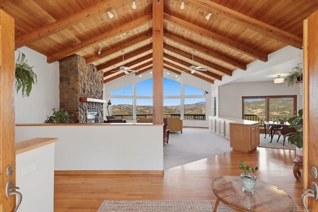 13005 Via Suena, Valley Center, CA 92082