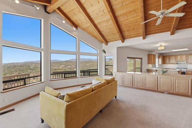 13005 Via Suena, Valley Center, CA 92082