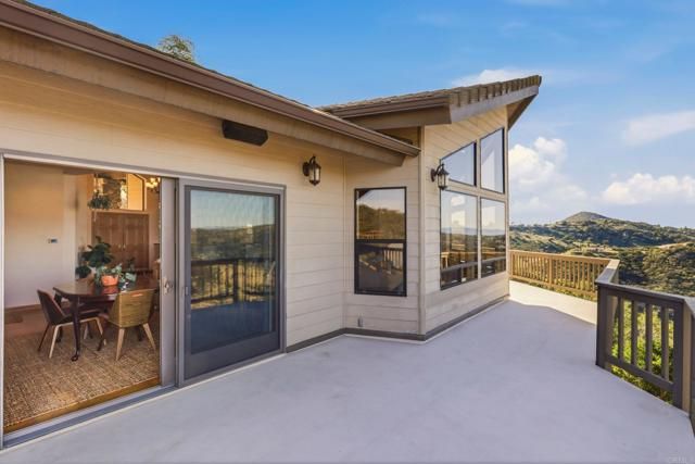 13005 Via Suena, Valley Center, CA 92082