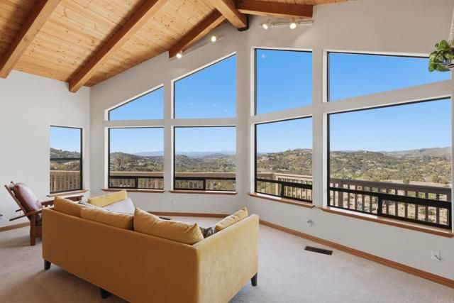 13005 Via Suena, Valley Center, CA 92082