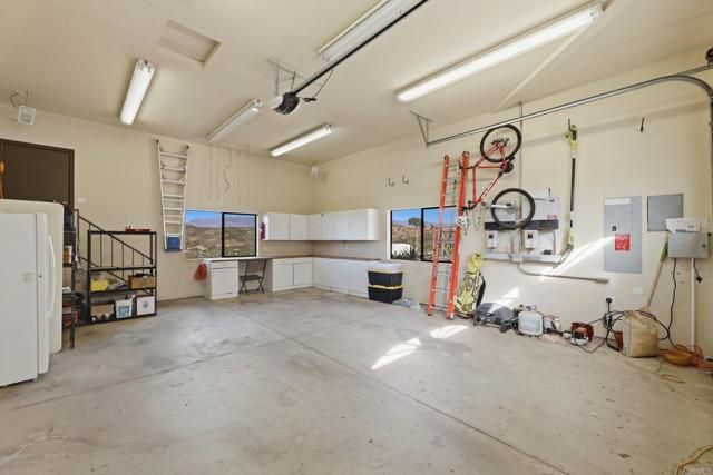 13005 Via Suena, Valley Center, CA 92082