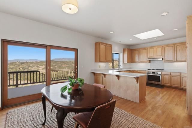 13005 Via Suena, Valley Center, CA 92082