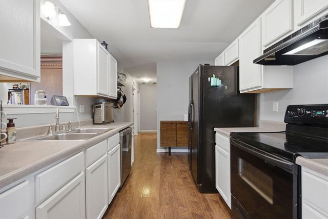 4879 N MONTGOMERY DR, Columbia, MO 65202
