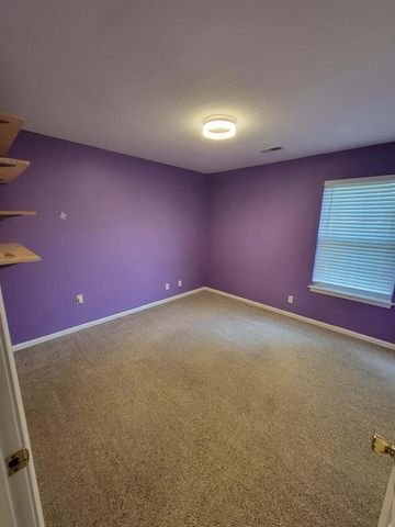 4879 N MONTGOMERY DR, Columbia, MO 65202