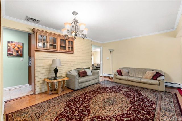 57 Meeting Lane, Hicksville, NY 11801