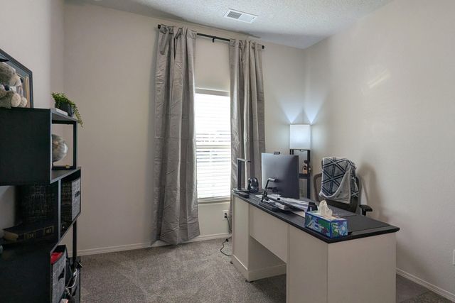 2706 Cantara Lane SW, Albuquerque, NM 87121