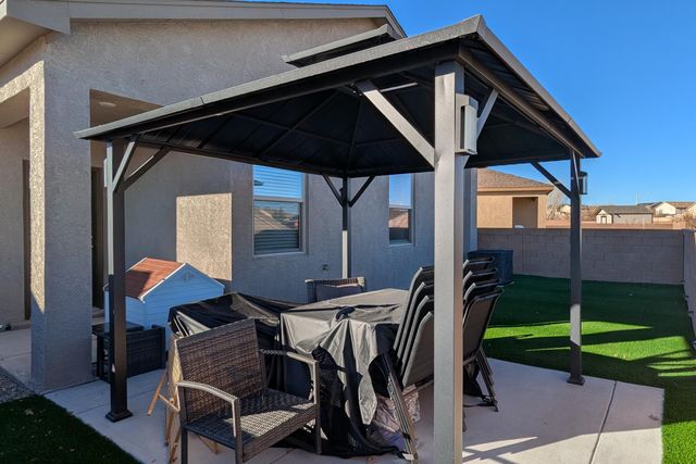 2706 Cantara Lane SW, Albuquerque, NM 87121