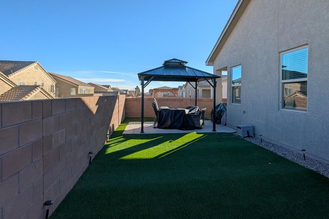 2706 Cantara Lane SW, Albuquerque, NM 87121