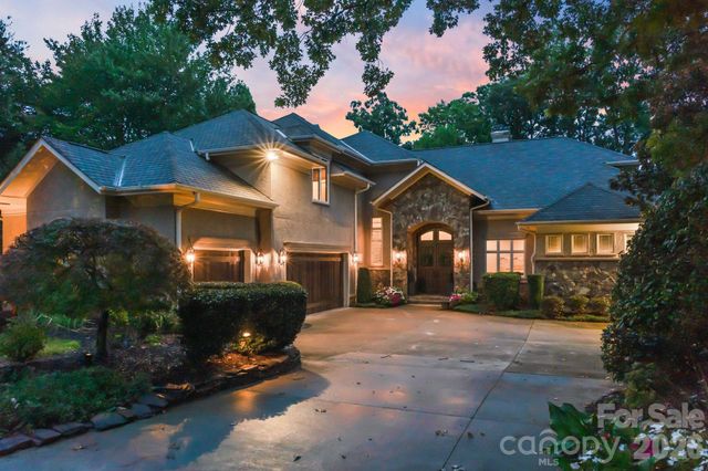11808 Pleasant Wyatt Place, Charlotte, NC 28277