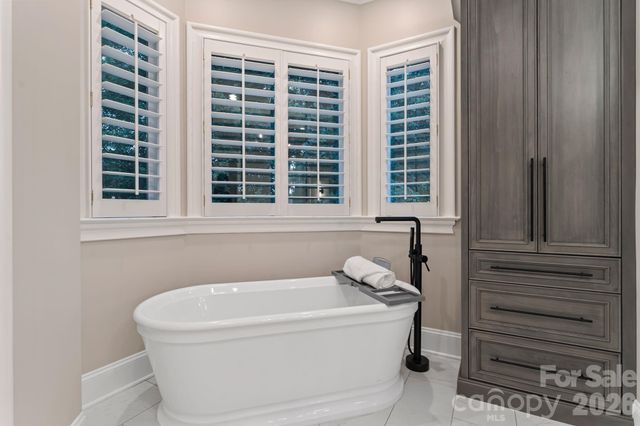 11808 Pleasant Wyatt Place, Charlotte, NC 28277