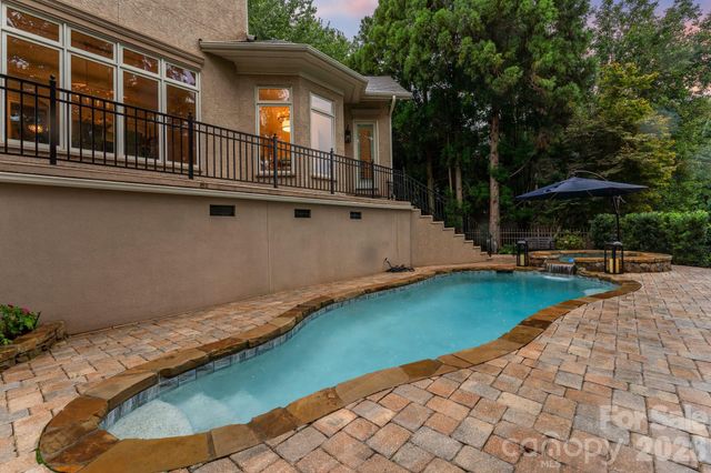 11808 Pleasant Wyatt Place, Charlotte, NC 28277