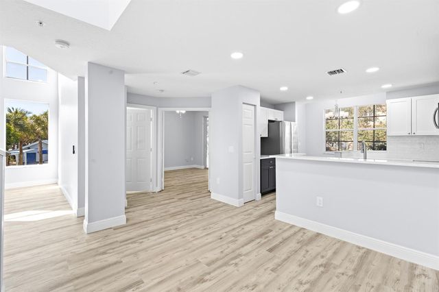 4903 CHANCELLOR Drive 23, Jupiter, FL 33458