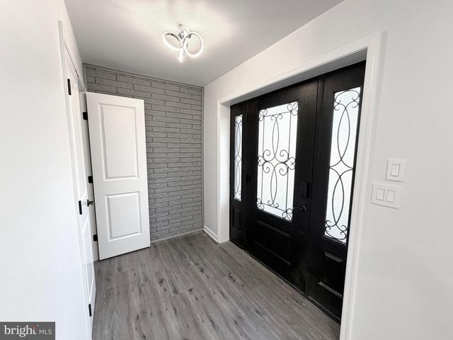 318 MARIENSTEIN RD, Ottsville, PA 18942