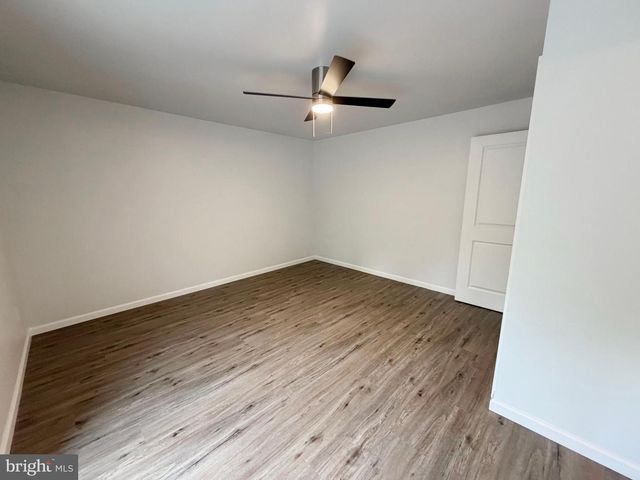318 MARIENSTEIN RD, Ottsville, PA 18942