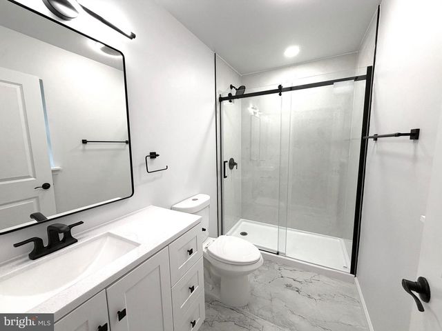 318 MARIENSTEIN RD, Ottsville, PA 18942