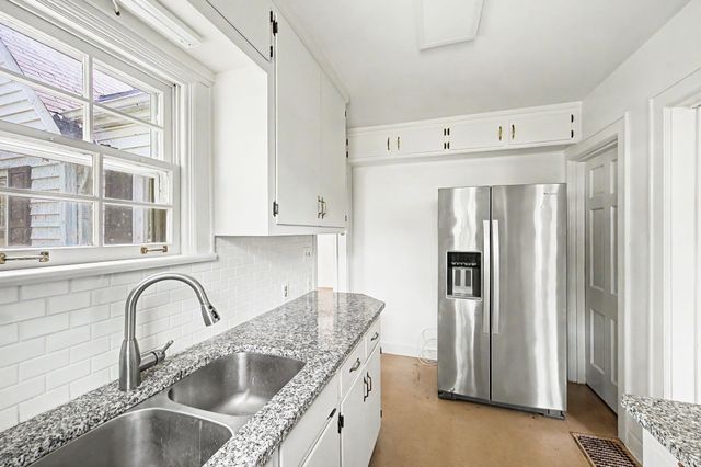 712 Cantrell Ave, Nashville, TN 37215