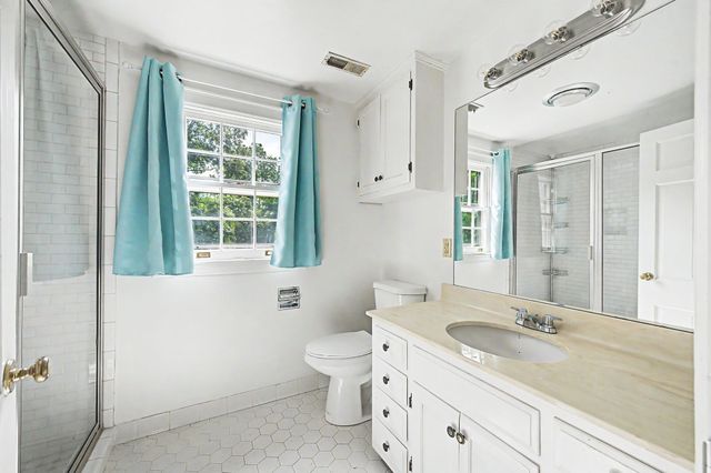 712 Cantrell Ave, Nashville, TN 37215