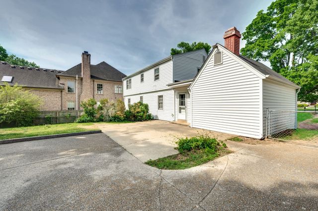 712 Cantrell Ave, Nashville, TN 37215