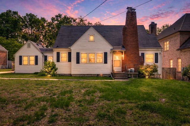 712 Cantrell Ave, Nashville, TN 37215
